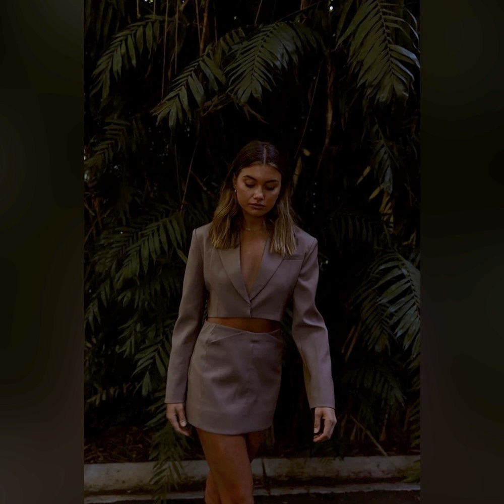 Style Addict Mardi Crop Blazer and Mardi Mini Skirt Set Taupe Both Size M NWT